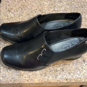 Life stride dress shoes Size 7
